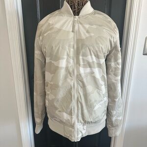 Hollister Men's Beige Camouflage Bomber Jacket